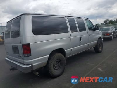 Trzecie zdjęcie samochodu z tyłu: 2012 FORD ECONOLINE E350 SUPER DUTY WAGON VIN:1FBNE3BL7CDA61105 - miniatura