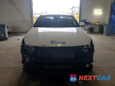 Piąte zdjęcie samochodu w środku: 2019 KIA OPTIMA LX VIN:5XXGT4L39KG278447 - miniatura