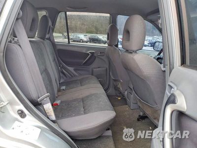Zdjęcie 11 z 14 samochodu: 2002 TOYOTA RAV4 BASE VIN:JTEHH20V526044834 - miniatura