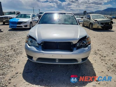 Piąte zdjęcie samochodu w środku: 2005 SUBARU LEGACY 2.5I VIN:4S3BL616157229369 - miniatura