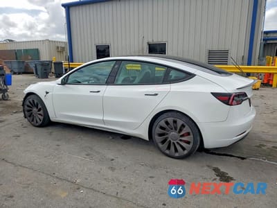 Drugie zdjęcie samochodu z przodu: 2022 TESLA MODEL 3 VIN:5YJ3E1ECXNF108996 - miniatura