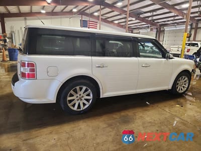 Trzecie zdjęcie samochodu z tyłu: 2011 FORD FLEX SEL VIN:2FMHK6CC7BBD22007 - miniatura