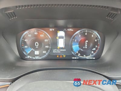 Zdjęcie 9 z 13 samochodu: 2020 VOLVO XC60 T5 INSCRIPTION VIN:YV4102RL0L1571769 - miniatura