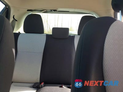 Zdjęcie 10 z 13 samochodu: 2014 TOYOTA YARIS 5-DOOR L VIN:JTDKTUD38ED596762 - miniatura