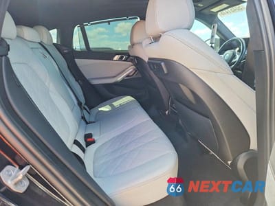 Zdjęcie 10 z 13 samochodu: 2023 BMW X6 XDRIVE40I VIN:5UXCY6C06P9R02080 - miniatura