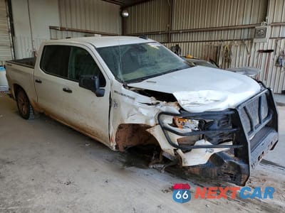 Czwarte zdjęcie samochodu z boku: 2024 CHEVROLET SILVERADO K1500 CUSTOM VIN:1GCPDBEKXRZ320525 - miniatura