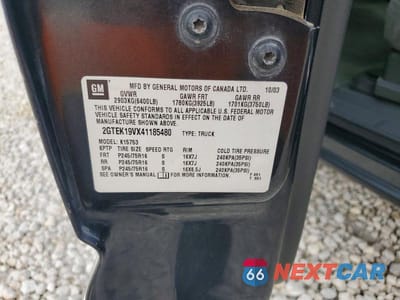 Zdjęcie 12 z 12 samochodu: 2004 GMC NEW SIERRA K1500 VIN:2GTEK19VX41185480 - miniatura