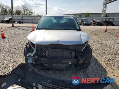 Piąte zdjęcie samochodu w środku: 2021 HYUNDAI VENUE SE VIN:KMHRB8A37MU068864 - miniatura