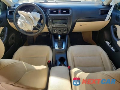 Zdjęcie 8 z 11 samochodu: 2014 VOLKSWAGEN JETTA SE VIN:3VWD07AJ4EM379779 - miniatura