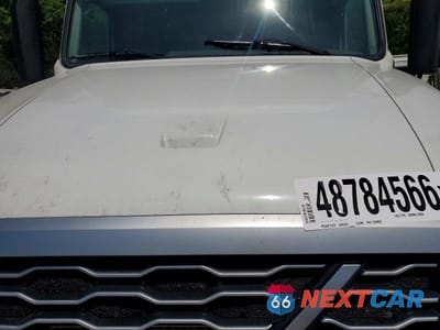 Zdjęcie 7 z 10 samochodu: 2020 VOLVO VNL SEMI TRUCK VIN:4V4NC9EH1LN226429 - miniatura