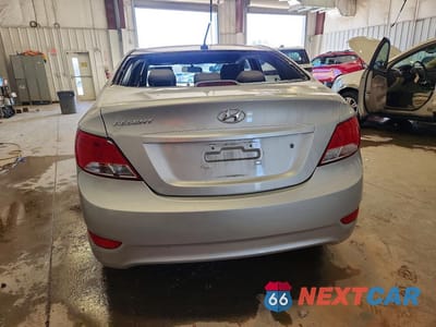 Zdjęcie 6 z 12 samochodu: 2016 HYUNDAI ACCENT SE VIN:KMHCU4AE8GU045267 - miniatura
