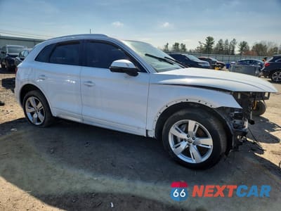 Czwarte zdjęcie samochodu z boku: 2019 AUDI Q5 PREMIUM PLUS VIN:WA1BNAFY1K2051439 - miniatura