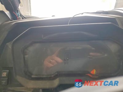 Zdjęcie 8 z 10 samochodu: 2024 KAWASAKI KRF 1000 B VIN:JKARFCB15RB505282 - miniatura