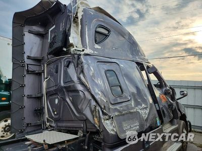 Zdjęcie 9 z 10 samochodu: 2025 FREIGHTLINER CASCADIA 125