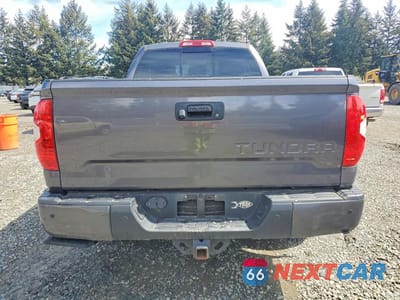 Zdjęcie 6 z 12 samochodu: 2018 TOYOTA TUNDRA SR5 VIN:5TFUY5F19JX759083 - miniatura