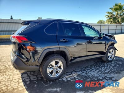 Trzecie zdjęcie samochodu z tyłu: 2024 TOYOTA RAV4 HYBRID XLE VIN:4T3RWRFV2RU145711 - miniatura
