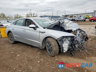 Czwarte zdjęcie samochodu z boku: 2025 HYUNDAI SONATA SEL VIN:KMHL64JA5SA512288 - miniatura