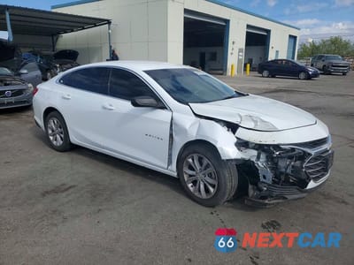 Czwarte zdjęcie samochodu z boku: 2024 CHEVROLET MALIBU LS VIN:1G1ZC5ST2RF158488 - miniatura