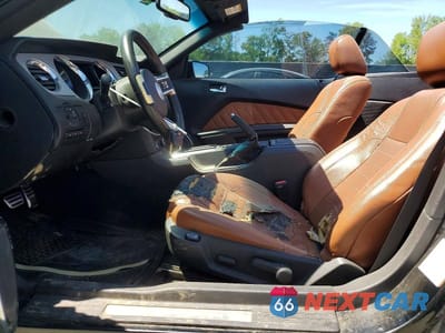 Zdjęcie 7 z 12 samochodu: 2010 FORD MUSTANG VIN:1ZVBP8EN5A5172727 - miniatura
