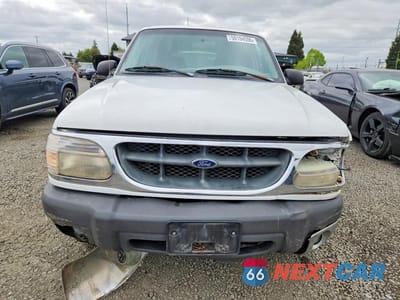 Piąte zdjęcie samochodu w środku: 1999 FORD EXPLORER XLT VIN:1FMZU34X5XUA30534 - miniatura