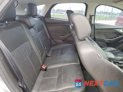 Zdjęcie 10 z 12 samochodu: 2016 FORD FOCUS SE VIN:1FADP3K29GL321627 - miniatura