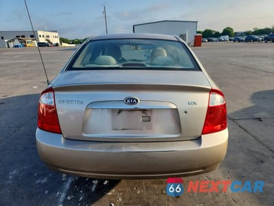 Zdjęcie 6 z 12 samochodu: 2006 KIA SPECTRA EX VIN:KNAFE121865281965 - miniatura