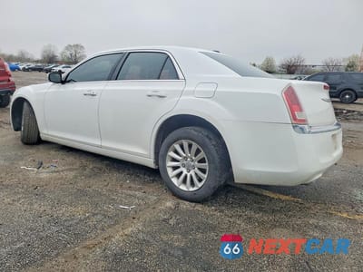 Drugie zdjęcie samochodu z przodu: 2013 CHRYSLER 300 VIN:2C3CCAAG0DH533235 - miniatura