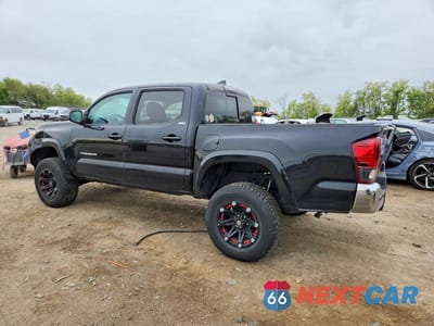 Drugie zdjęcie samochodu z przodu: 2018 TOYOTA TACOMA SR5 V6 VIN:3TMAZ5CN4JM059307 - miniatura