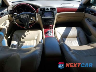 Zdjęcie 8 z 12 samochodu: 2004 LEXUS ES 330 VIN:JTHBA30G840018433 - miniatura
