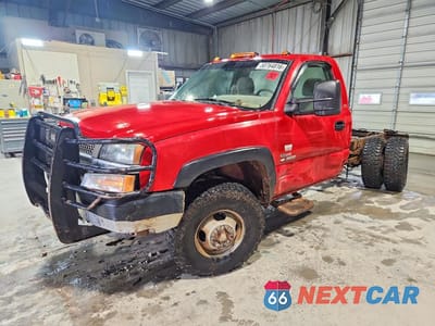2003 CHEVROLET SILVERADO K3500 1GBJK34113E247395 - główne zdjęcie licytacji z USA - miniatura