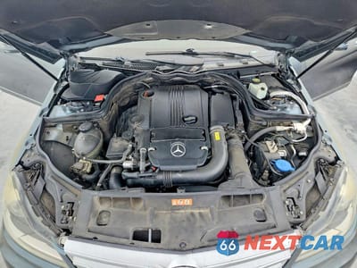 Zdjęcie 11 z 12 samochodu: 2012 MERCEDES-BENZ C 250 VIN:WDDGF4HB7CA642567 - miniatura
