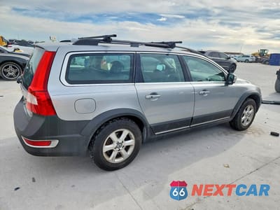 Trzecie zdjęcie samochodu z tyłu: 2010 VOLVO XC70 3.2 VIN:YV4960BZ9A1091635 - miniatura
