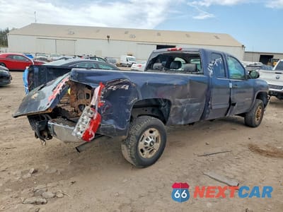 Trzecie zdjęcie samochodu z tyłu: 2011 CHEVROLET SILVERADO K2500 HEAVY DUTY LT VIN:1GC2KXCG0BZ188859 - miniatura