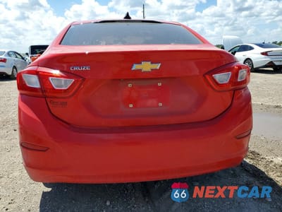 Zdjęcie 6 z 12 samochodu: 2017 CHEVROLET CRUZE LS VIN:3G1BC5SM9HS531840 - miniatura