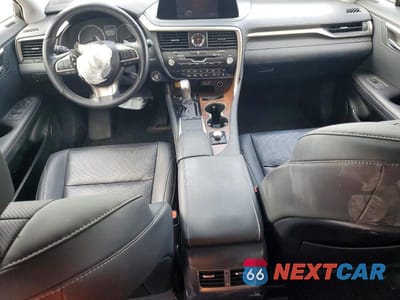 Zdjęcie 8 z 13 samochodu: 2022 LEXUS RX 350 L VIN:JTJHZKFA0N2040401 - miniatura