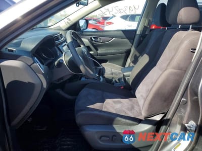 Zdjęcie 7 z 12 samochodu: 2015 NISSAN ROGUE SV VIN:KNMAT2MVXFP509039 - miniatura