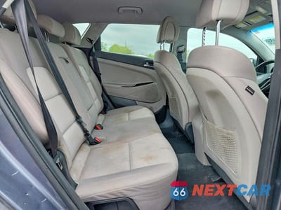 Zdjęcie 11 z 13 samochodu: 2016 HYUNDAI TUCSON SE VIN:KM8J3CA46GU221387 - miniatura