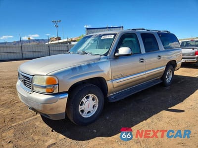 2000 GMC YUKON XL C1500 3GKEC16T0YG201560 - główne zdjęcie licytacji z USA - miniatura