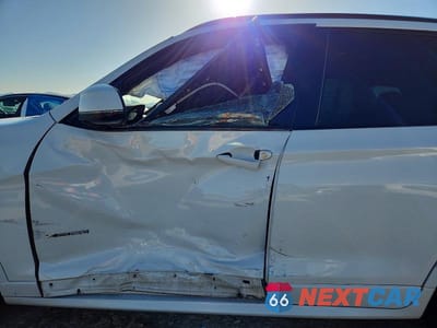 Zdjęcie 7 z 13 samochodu: 2017 BMW X3 XDRIVE28I VIN:5UXWX9C56H0T08270 - miniatura