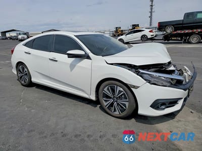 Czwarte zdjęcie samochodu z boku: 2018 HONDA CIVIC EX VIN:JHMFC1F30JX002928 - miniatura