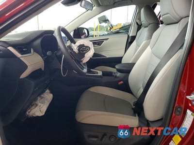 Zdjęcie 7 z 13 samochodu: 2024 TOYOTA RAV4 XLE PREMIUM VIN:2T3C1RFV2RW343967 - miniatura