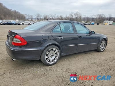 Trzecie zdjęcie samochodu z tyłu: 2008 MERCEDES-BENZ E 350 4MATIC VIN:WDBUF87X18B292130 - miniatura