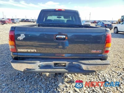 Zdjęcie 6 z 12 samochodu: 2003 GMC SIERRA C1500 HEAVY DUTY VIN:1GTGC13U23F226326 - miniatura