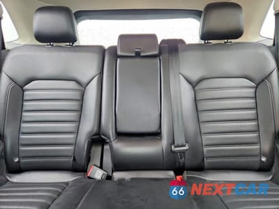 Zdjęcie 10 z 13 samochodu: 2018 FORD EDGE SEL VIN:2FMPK4J9XJBB85702 - miniatura