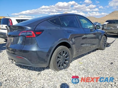 Trzecie zdjęcie samochodu z tyłu: 2024 TESLA MODEL Y VIN:7SAYGDED0RF083822 - miniatura