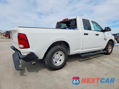 Trzecie zdjęcie samochodu z tyłu: 2022 RAM 1500 CLASSIC TRADESMAN VIN:1C6RR6FG3NS186009 - miniatura