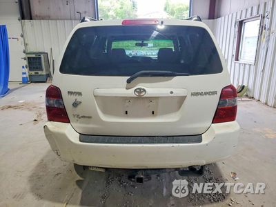 Zdjęcie 6 z 13 samochodu: 2005 TOYOTA HIGHLANDER LIMITED VIN:JTEEP21A350108278 - miniatura