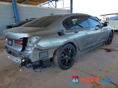 Trzecie zdjęcie samochodu z tyłu: 2022 BMW 750 XI VIN:WBA7U2C06NCJ35805 - miniatura