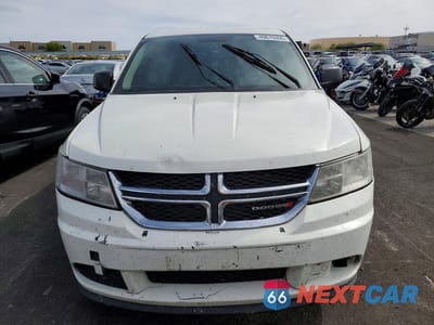 Piąte zdjęcie samochodu w środku: 2014 DODGE JOURNEY SE VIN:3C4PDCABXET281433 - miniatura