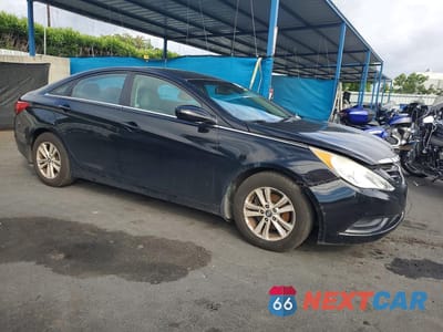 Czwarte zdjęcie samochodu z boku: 2013 HYUNDAI SONATA GLS VIN:5NPEB4AC8DH691318 - miniatura